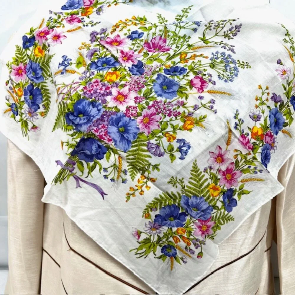 2) Handkerchiers   Cotton 18